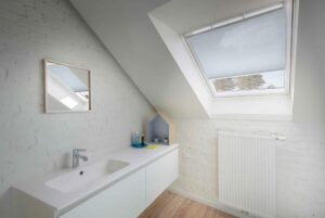 raamdecoratie badkamer